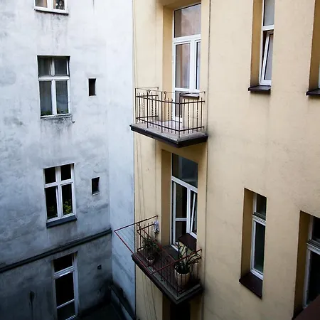 Echodom Paulinska 20 *